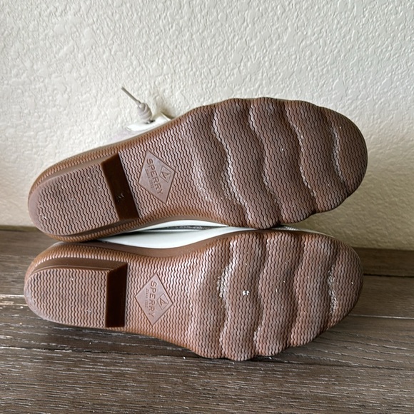 Cream Sperry Winter Boots - Picture 7 of 7